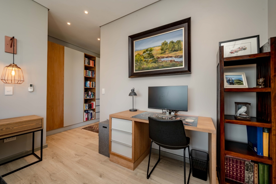 4 Bedroom Property for Sale in Brackenridge Western Cape